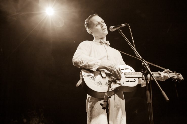 C.W. Stoneking, le blues aborigène