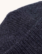 Bonnet Laban Noir Chiné en laine mérinos extra-fine – OLOW