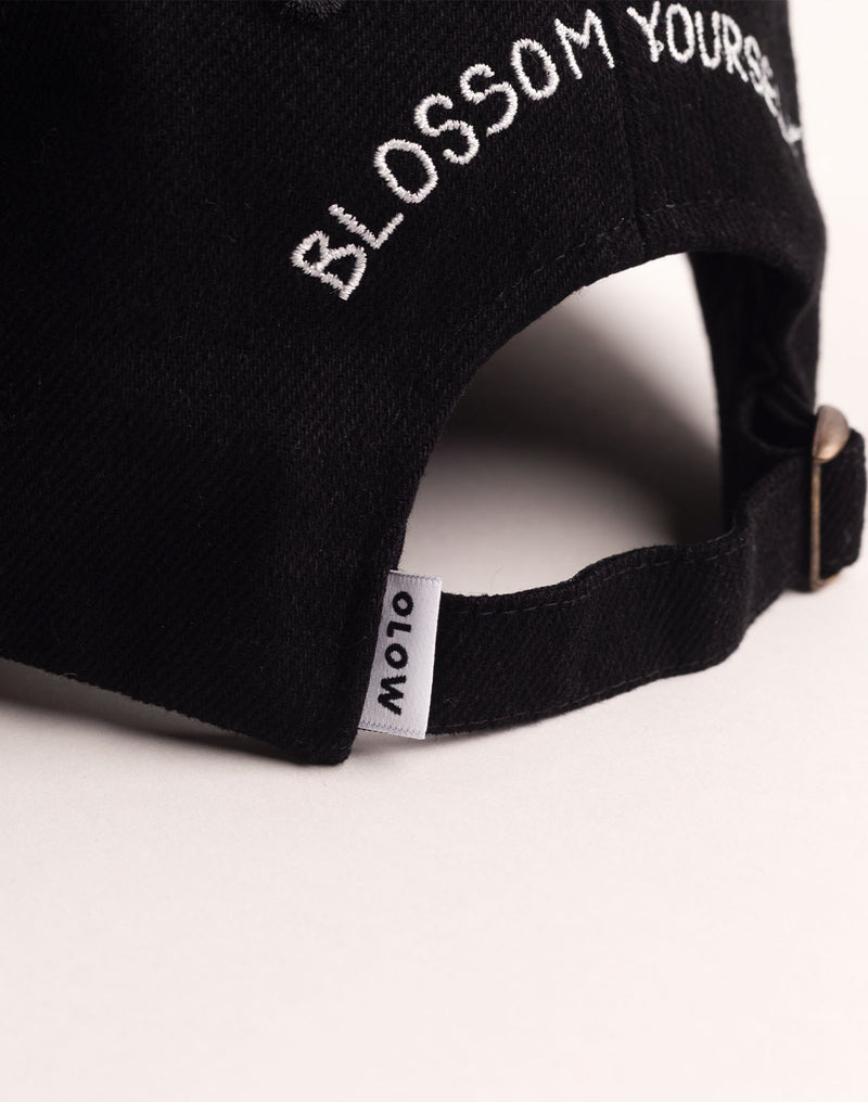 Casquette Six Panel Blossom Yourself Denim Noir en coton bio – OLOW