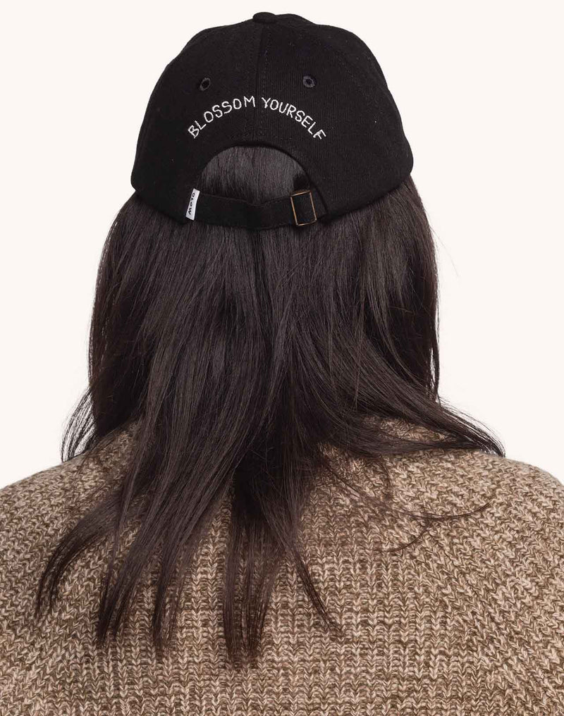 Casquette Six Panel Blossom Yourself Denim Noir en coton bio – OLOW