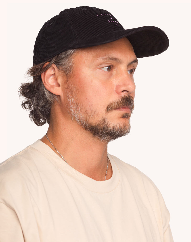 Casquette Six Panel Wine And Sleep Noir en velours de coton – OLOW