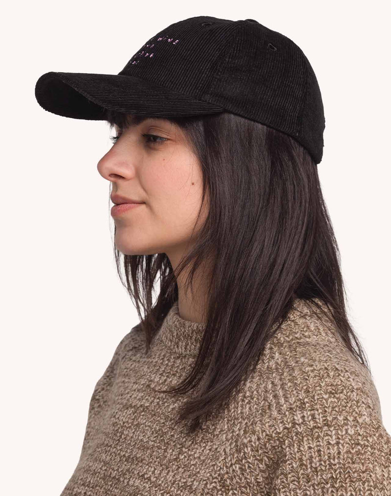 Casquette Six Panel Wine And Sleep Noir en velours de coton – OLOW