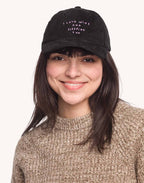 Casquette Six Panel Wine And Sleep Noir en velours de coton – OLOW