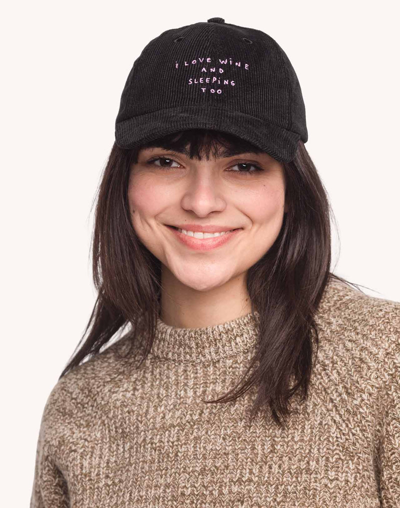 Casquette Six Panel Wine And Sleep Noir en velours de coton – OLOW