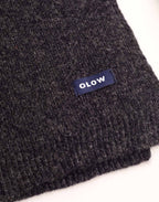 Bonnet Horn Noir Carbone en laine mérinos extra-fine – OLOW