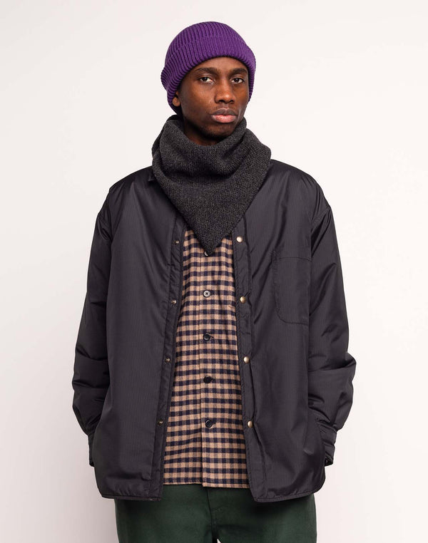 Écharpe Kolmio Noir Chiné en laine mérinos extra-fine – OLOW