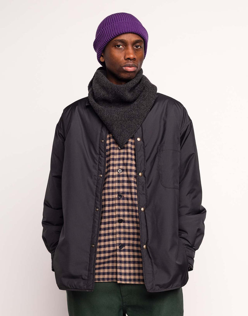 Écharpe Kolmio Noir Chiné en laine mérinos extra-fine – OLOW