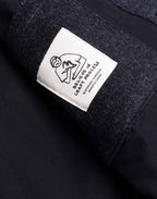 Veste Akka Noir en laine mérinos – OLOW
