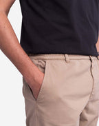 Pantalon Chino beige fw25