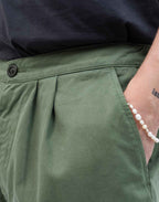 Short Handa vert olive SS26