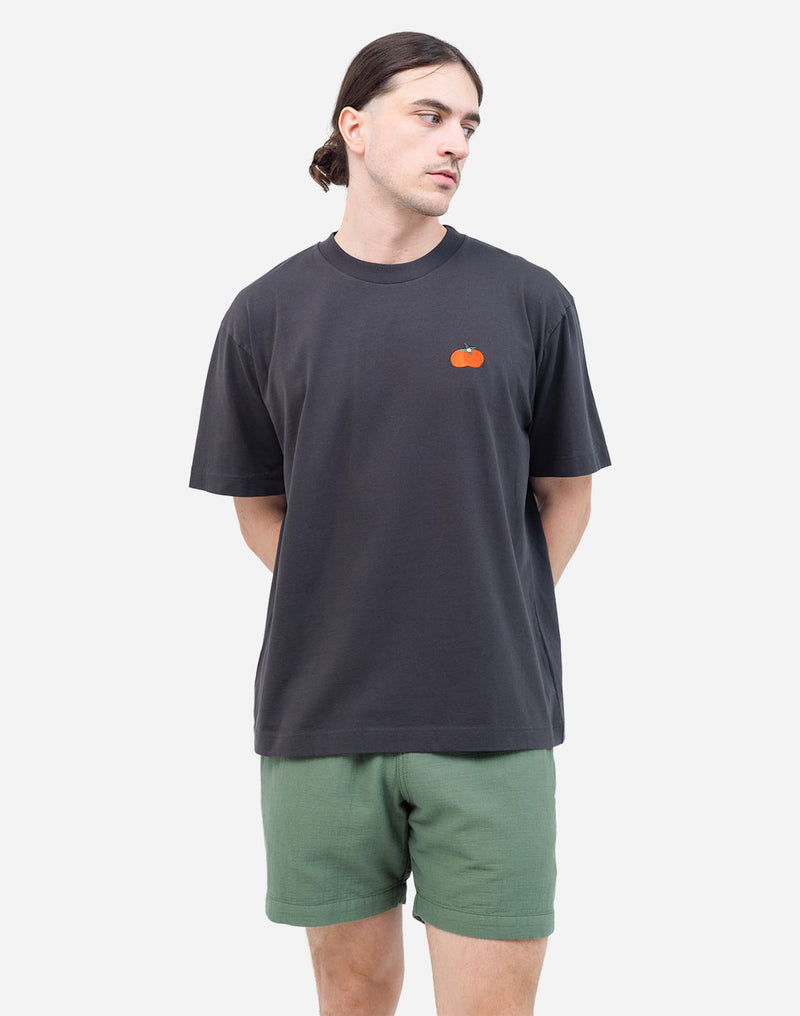 Louis mesure 1m83 et porte du M